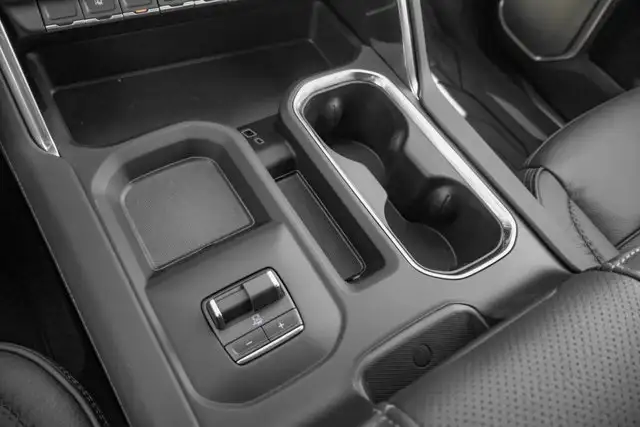2026 GMC Sierra 3500HD Denali - Photo 28