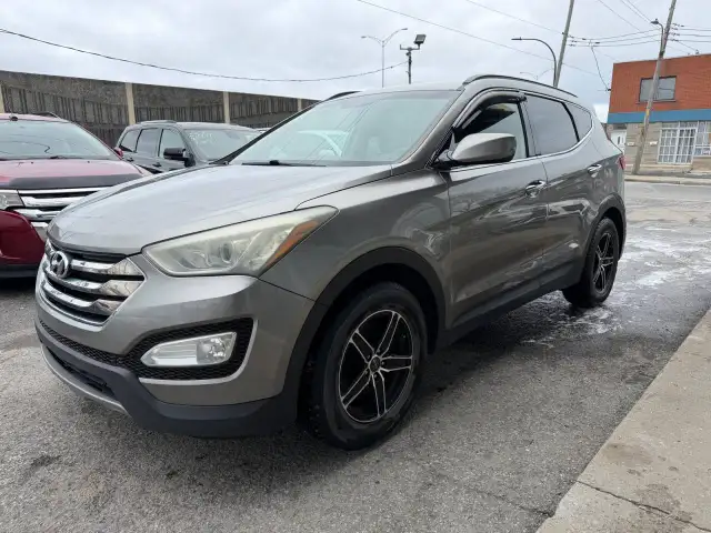2013 HYUNDAI Santa Fe SPORT / AWD / SEULEMENT 120 000 KM - Photo 2