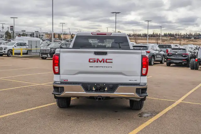 2026 GMC Sierra 1500 SLE - Photo 7