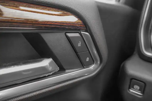 2026 GMC Sierra 1500 SLE - Photo 17