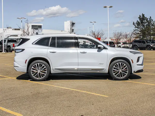 2026 Buick Enclave Avenir - Photo 10