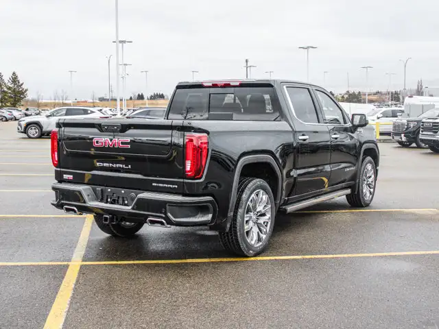 2026 GMC Sierra 1500 Denali - Photo 9