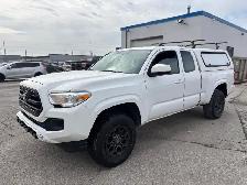 2016 Toyota Tacoma SR