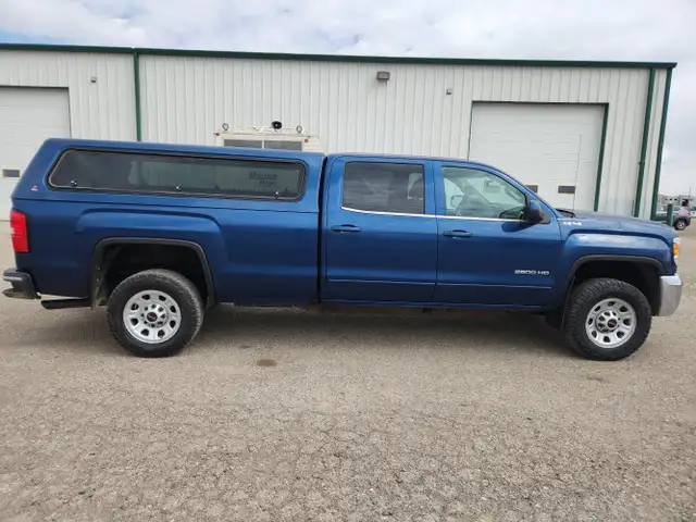 2019 GMC Sierra 2500HD - Photo 7