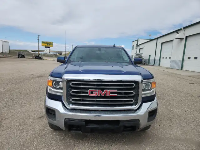 2019 GMC Sierra 2500HD - Photo 8