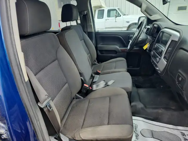 2019 GMC Sierra 2500HD - Photo 17