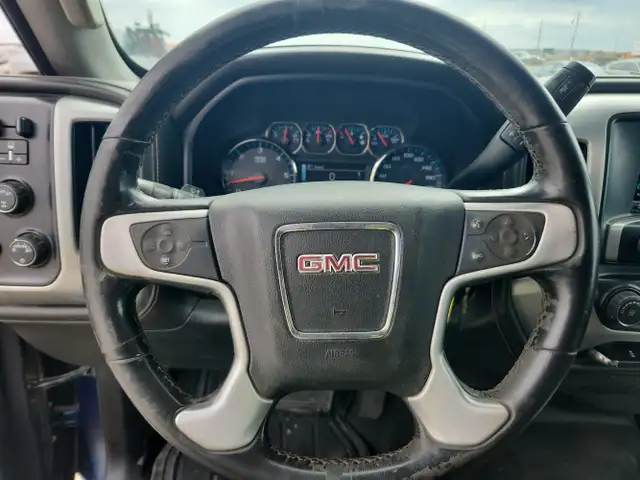 2019 GMC Sierra 2500HD - Photo 18