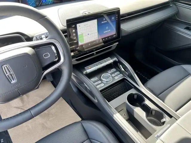 2026 Lincoln Nautilus Premiere - Photo 13