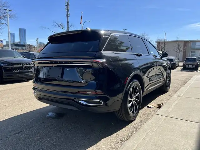 2026 Lincoln Nautilus Premiere - Photo 24