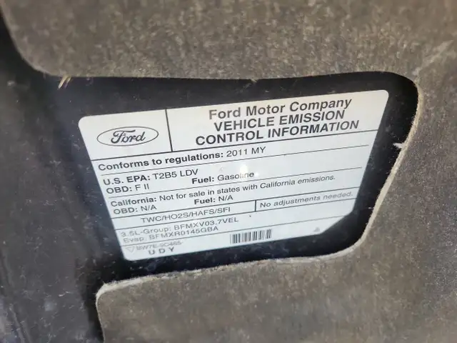 2011 Ford Taurus - Photo 37