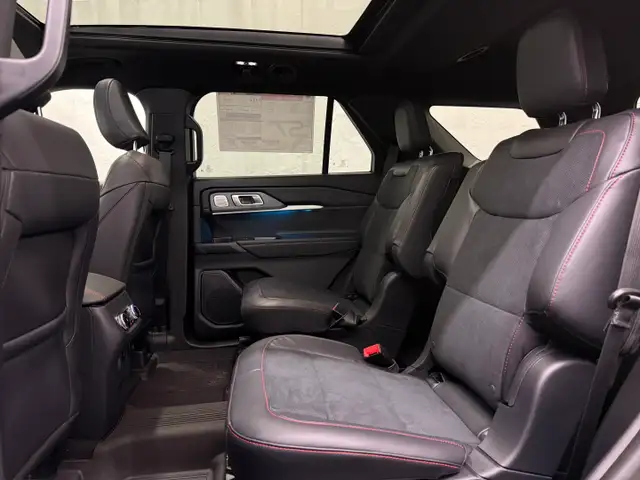 2026 Ford Explorer ST | B&O AUDIO | AMBIENT LIGHTING | 360 CAMER - Photo 36