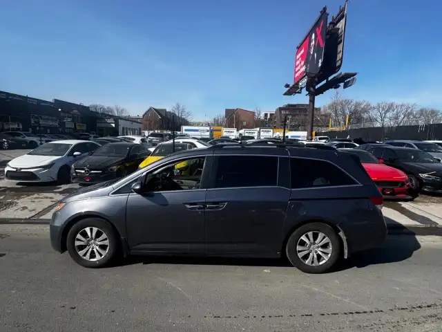 2015 Honda Odyssey 4dr Wgn EX - Photo 3