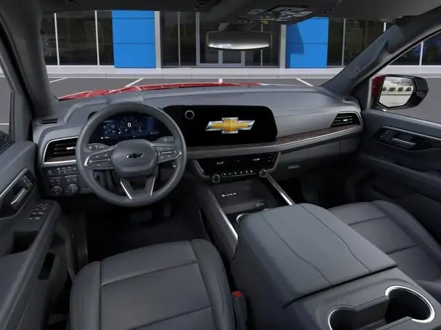 2026 Chevrolet Suburban Z71 - Photo 5