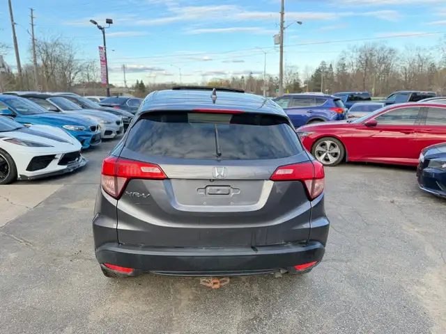 2017 Honda HR-V 2WD 4dr CVT EX - Photo 12