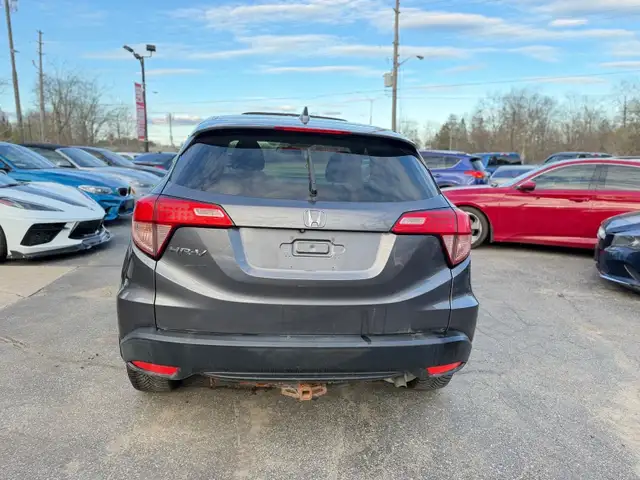 2017 Honda HR-V 2WD 4dr CVT EX - Photo 13