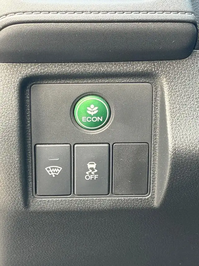 2017 Honda HR-V 2WD 4dr CVT EX - Photo 16