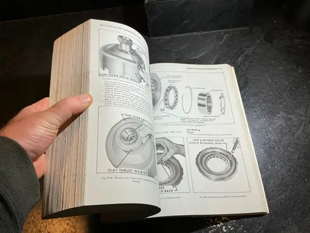1969 GMC Truck 910-960 Shop Manual Canada 1500-2500 Suburban Van - Photo 3