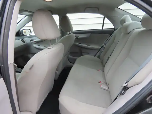 2013 Toyota Corolla CE - Photo 6