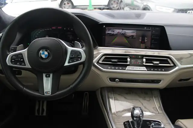 2019 BMW X7 - Photo 10
