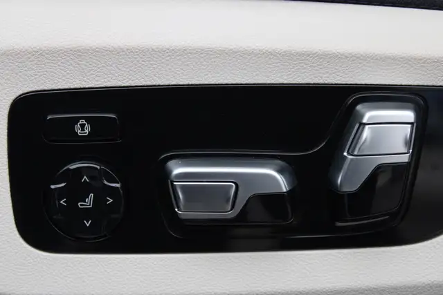 2019 BMW X7 - Photo 19