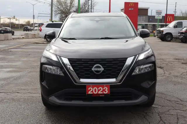 2023 Nissan Rogue - Photo 2