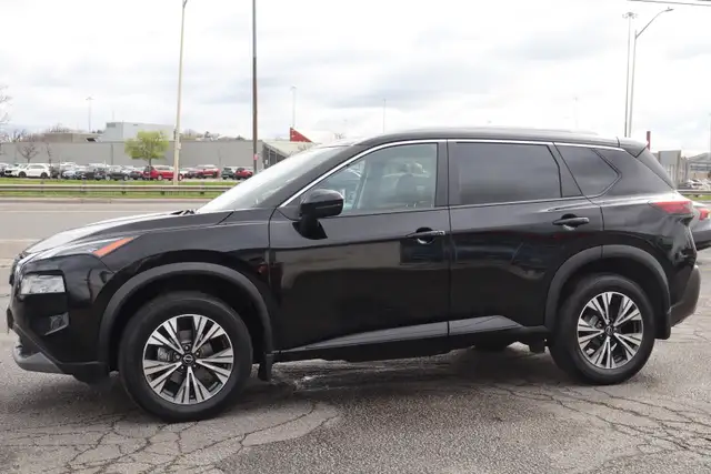 2023 Nissan Rogue - Photo 3