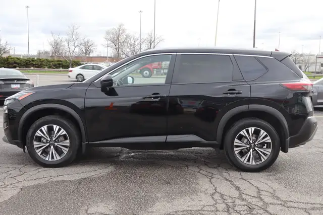 2023 Nissan Rogue - Photo 4