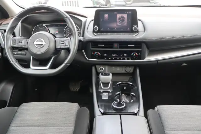 2023 Nissan Rogue - Photo 10