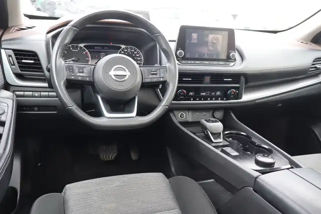 2023 Nissan Rogue - Photo 11