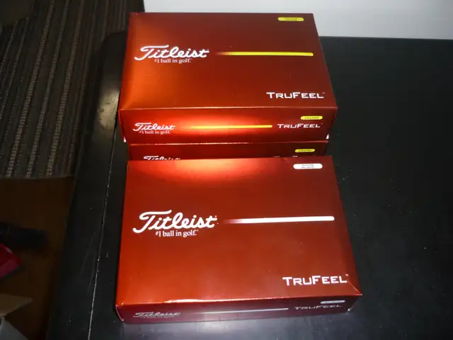 Titleist / Pinnacle Golf Balls 5 Boxes New / Not Used $80.00 - Photo 4