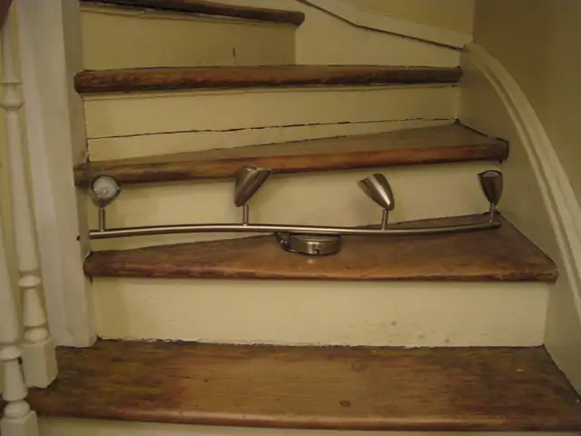 Plafonnier intérieur, rail d’éclairage à 4 lampes / Track bar - Photo 3