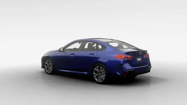 2026 BMW 2 Series 228i xDrive | Entretien régulier sans frais - Photo 2
