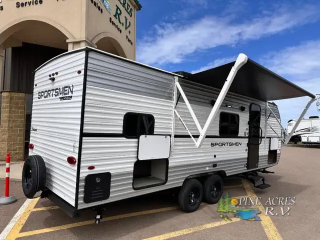 2026 KZ Sportsmen Classic 240BH Corner Bunks and Light - Photo 4