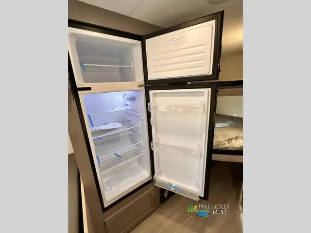 2026 KZ Sportsmen Classic 240BH Corner Bunks and Light - Photo 28
