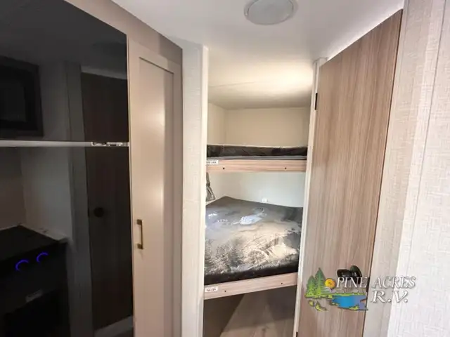 2026 KZ Sportsmen Classic 240BH Corner Bunks and Light - Photo 30