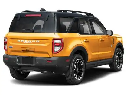 2026 Ford Bronco Sport OUTER BANKS w/TECH PKG & MOONROOF - Photo 2