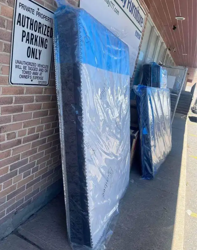 Luxury Feel Twin Size Mattress