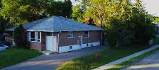2bed. Basement Newmarket