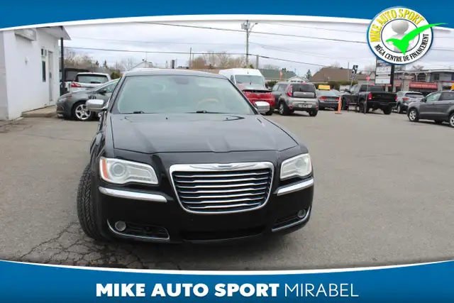 2012 Chrysler 300 Berline 4 portes, V6, Limited, traction intégr - Photo 7