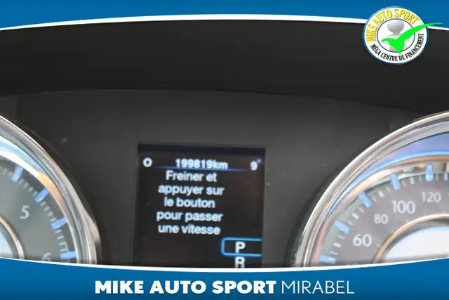 2012 Chrysler 300 Berline 4 portes, V6, Limited, traction intégr - Photo 17