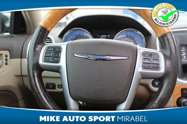 2012 Chrysler 300 Berline 4 portes, V6, Limited, traction intégr - Photo 20