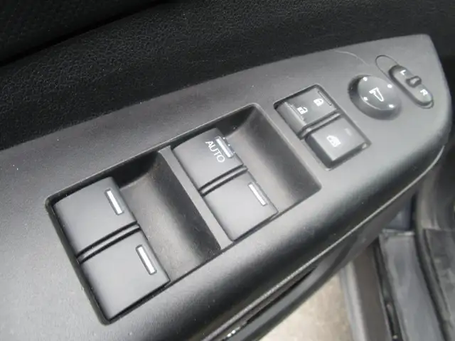 Honda CR-V AWD 5dr SE automatique camera 128000km SE 2015 - Photo 7