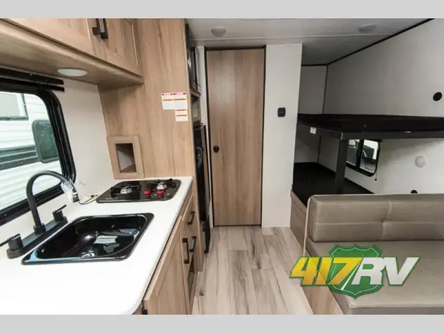 2025 Keystone RV Coleman 17B - Photo 10