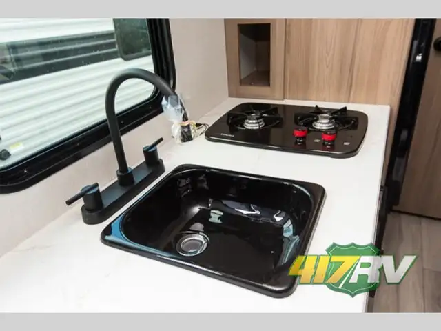 2025 Keystone RV Coleman 17B - Photo 11