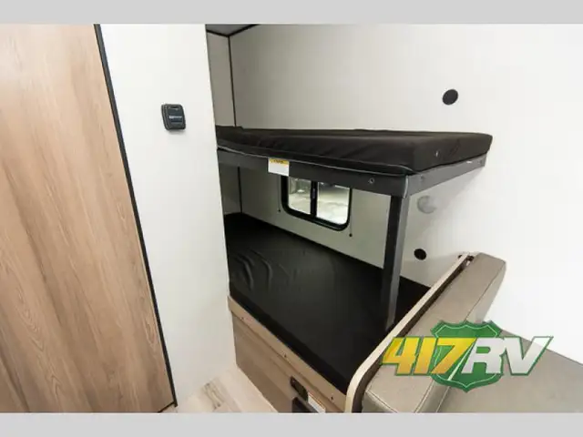 2025 Keystone RV Coleman 17B - Photo 12