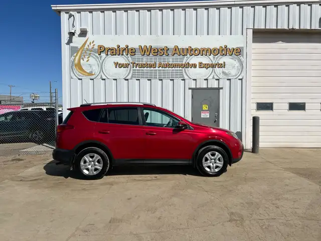 2015 Toyota RAV4 LE AWD | Remote Start | Heated Seats - Photo 4