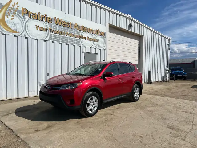 2015 Toyota RAV4 LE AWD | Remote Start | Heated Seats - Photo 9