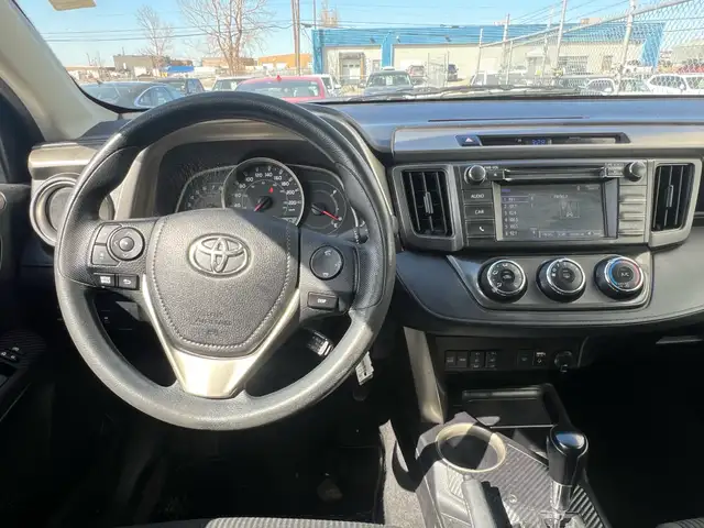 2015 Toyota RAV4 LE AWD | Remote Start | Heated Seats - Photo 15