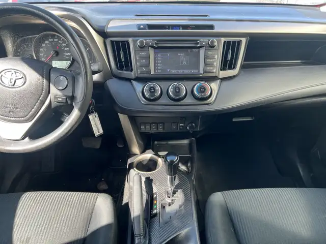 2015 Toyota RAV4 LE AWD | Remote Start | Heated Seats - Photo 16