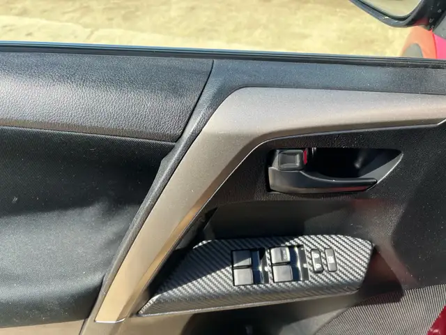 2015 Toyota RAV4 LE AWD | Remote Start | Heated Seats - Photo 17